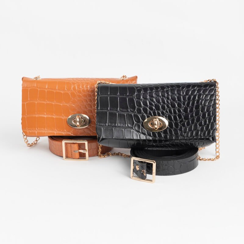 CINTO CON CARTERA ESTILO RIÑONERA PEQUEÑA